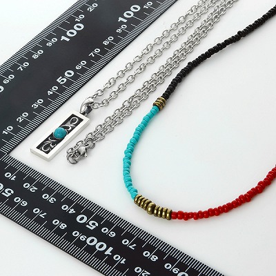 シルバーネックレス