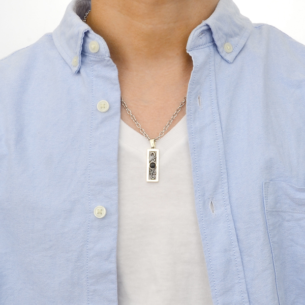 シルバーネックレス