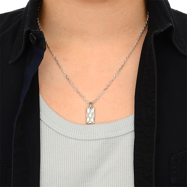 シルバーネックレス