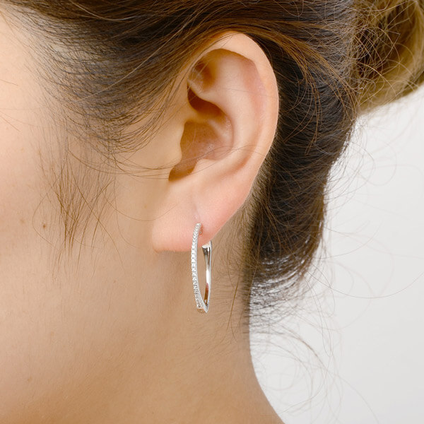 シルバーフープピアス