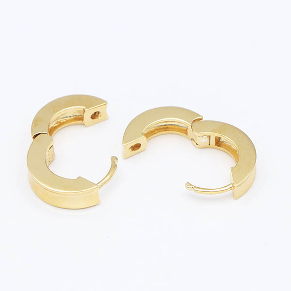 シルバーピアス