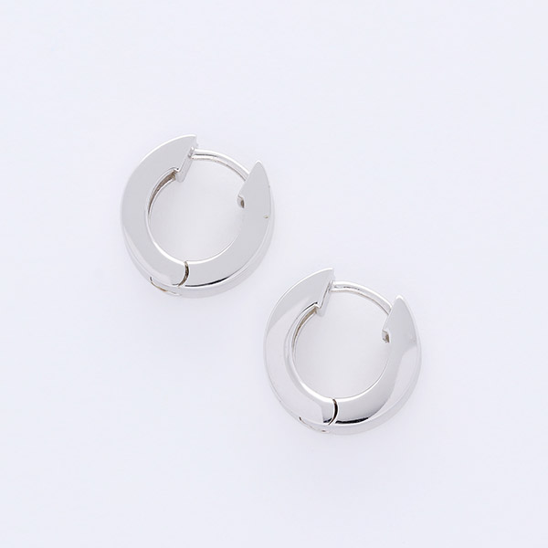 シルバーピアス