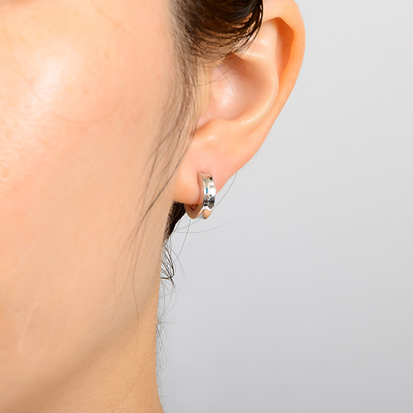 シルバーピアス