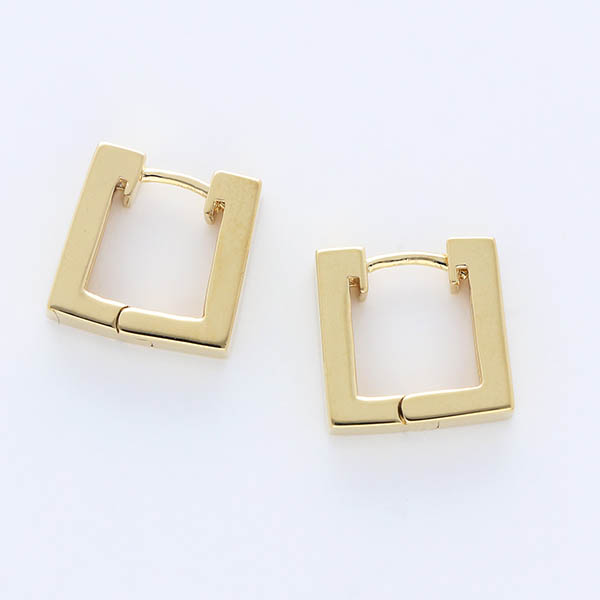 シルバーピアス