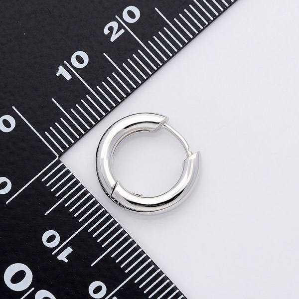 シルバーピアス