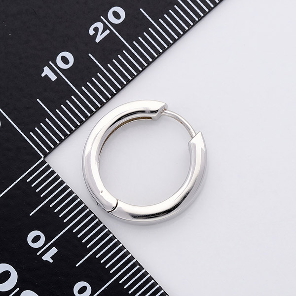 シルバーピアス