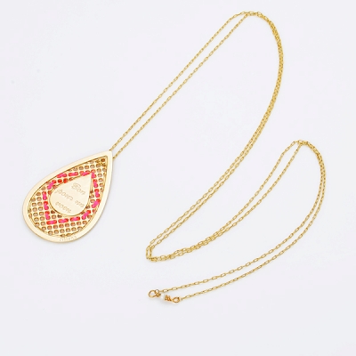 ブラスネックレス