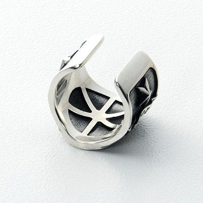 シルバーイヤーカフ