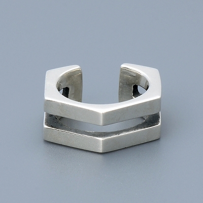 シルバーイヤーカフ