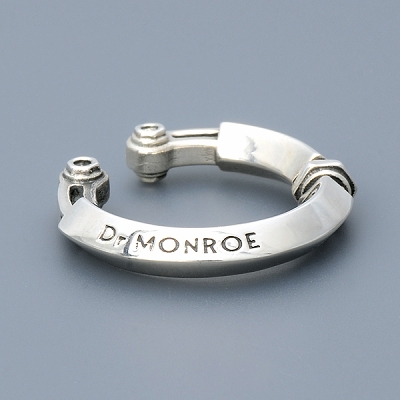 シルバーイヤーカフ