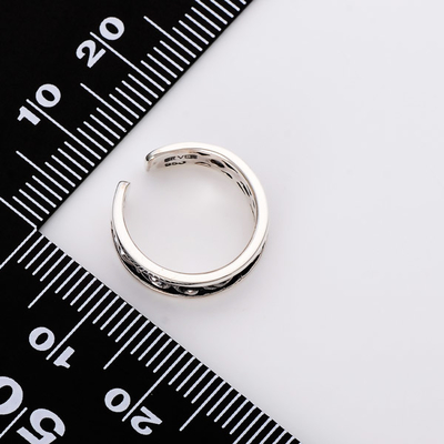 シルバーイヤーカフ