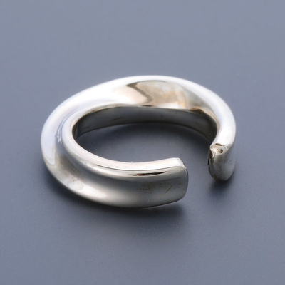 シルバーイヤーカフ