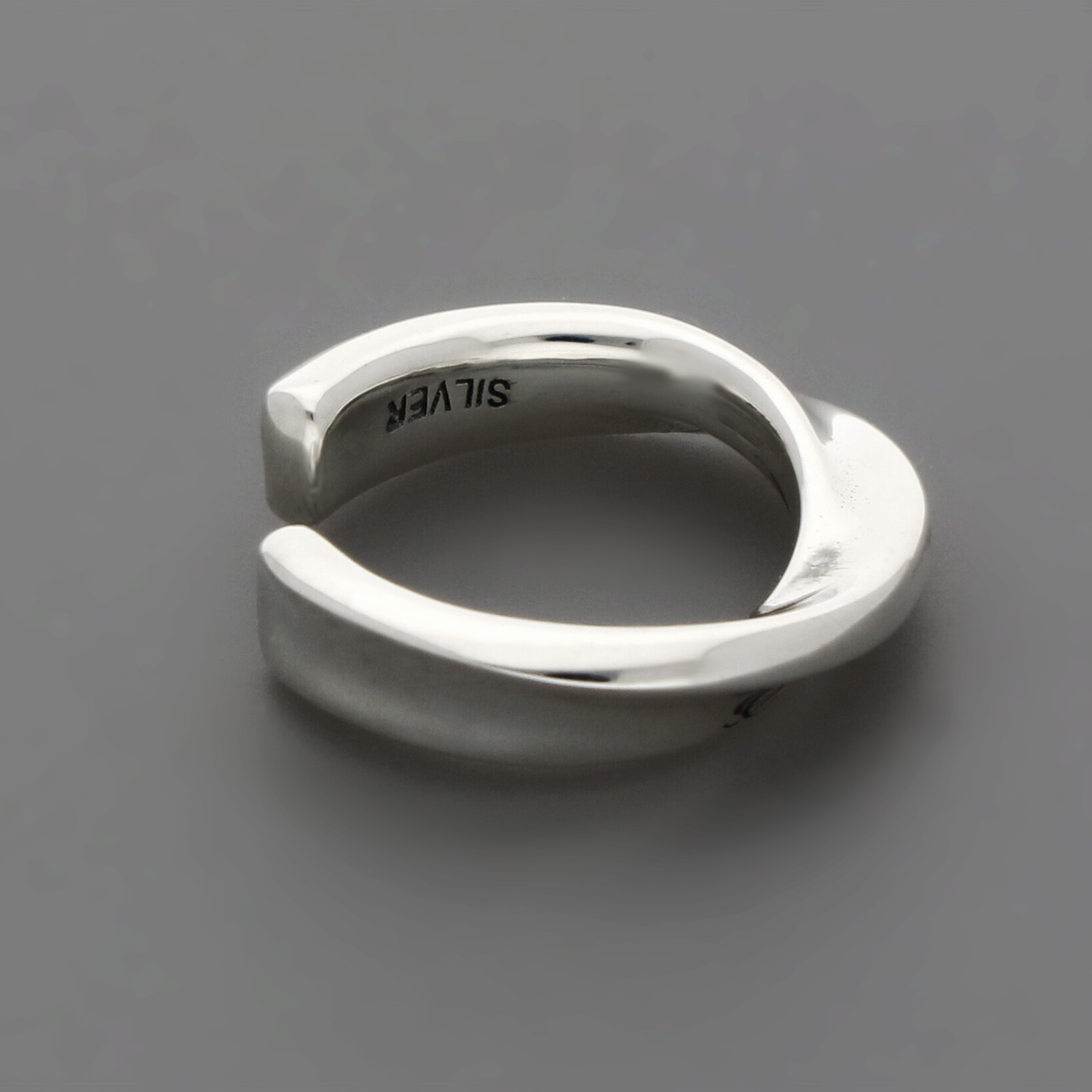 シルバーイヤーカフ