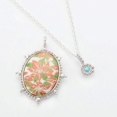 シルバーネックレス