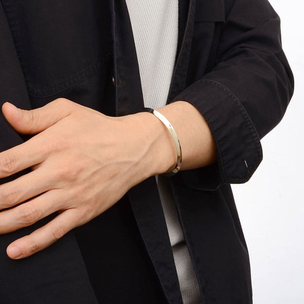 シルバーブレスレット