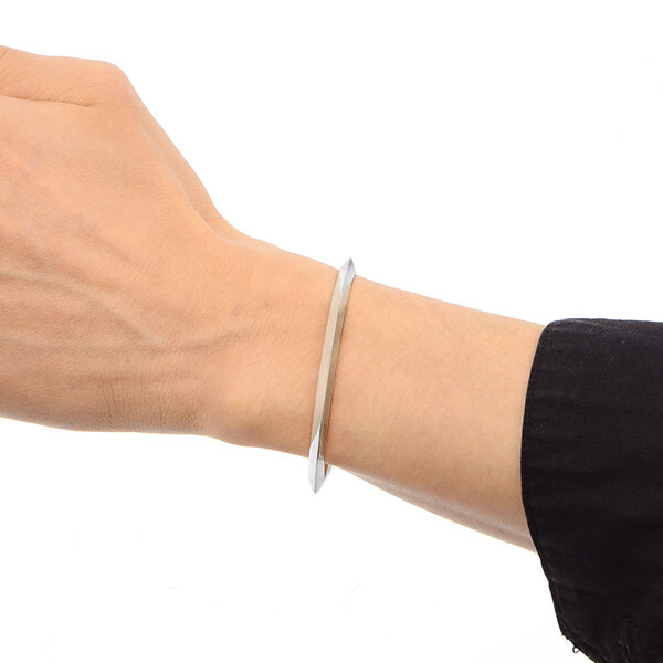 シルバーブレスレット