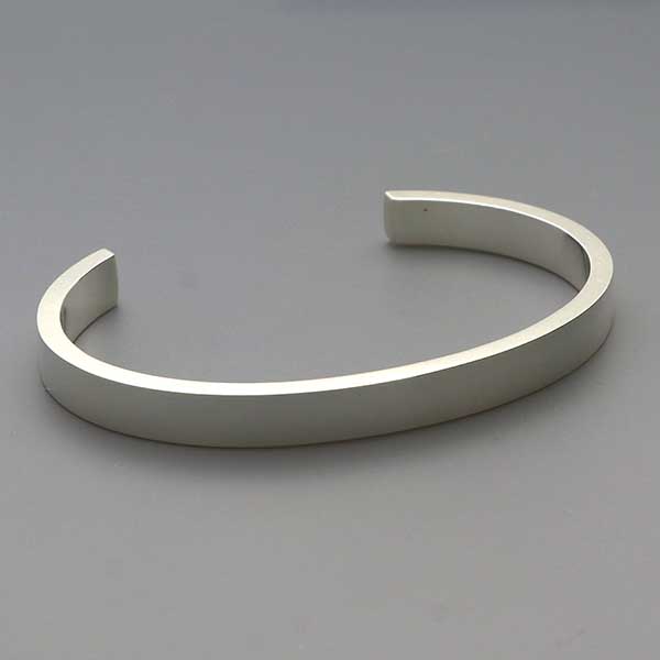 シルバーバングル