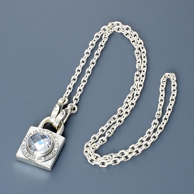 シルバーネックレス