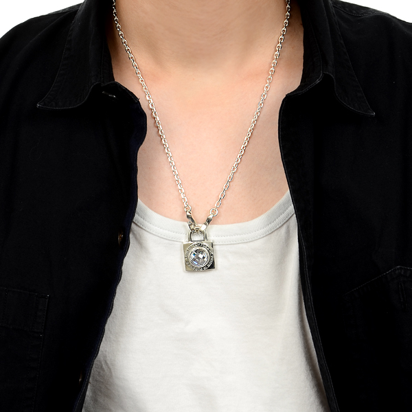 シルバーネックレス