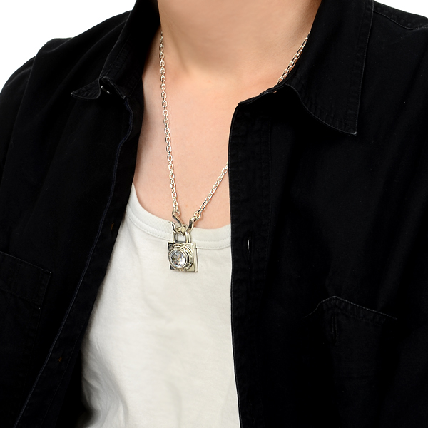 シルバーネックレス