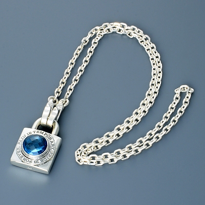 シルバーネックレス