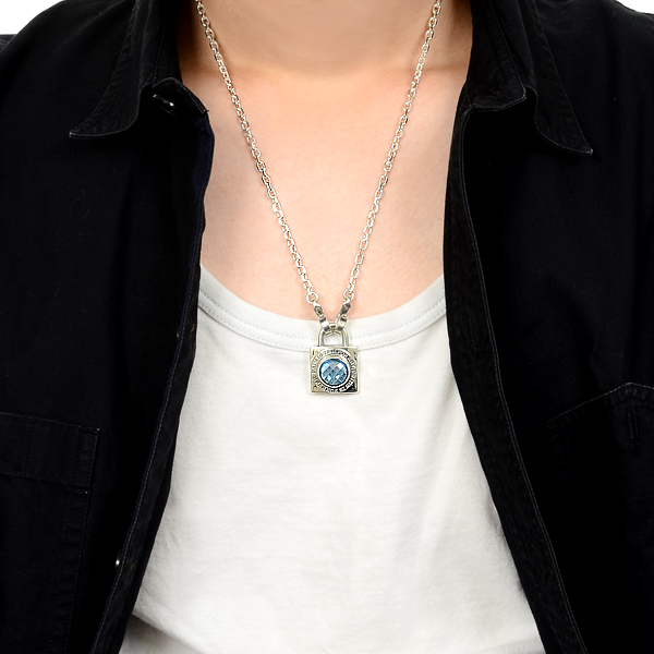 シルバーネックレス