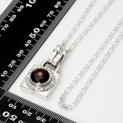 シルバーネックレス