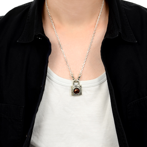 シルバーネックレス