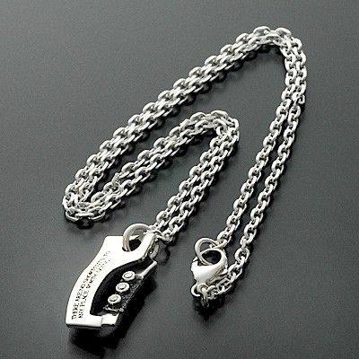 シルバーネックレス