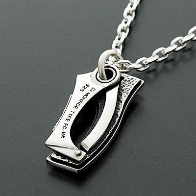 シルバーネックレス