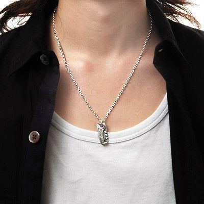 シルバーネックレス