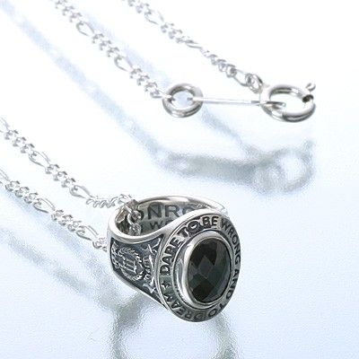 シルバーネックレス