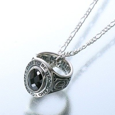 シルバーネックレス