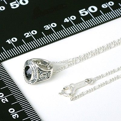 シルバーネックレス