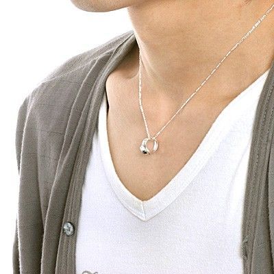 シルバーネックレス