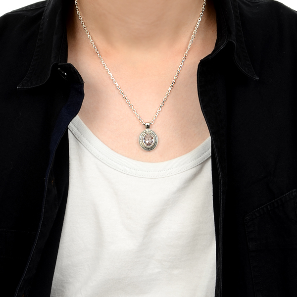 シルバーネックレス