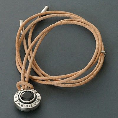 レザーネックレス