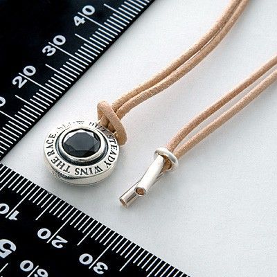 レザーネックレス