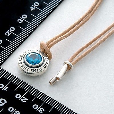 レザーネックレス