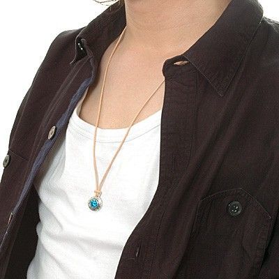レザーネックレス