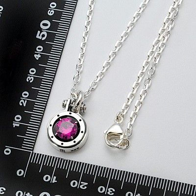 シルバーネックレス