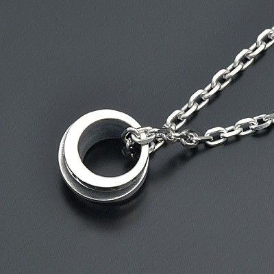 シルバーネックレス