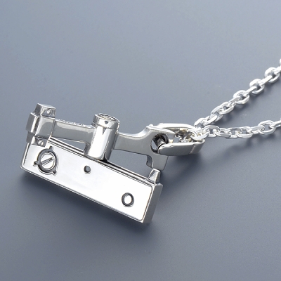 シルバーネックレス