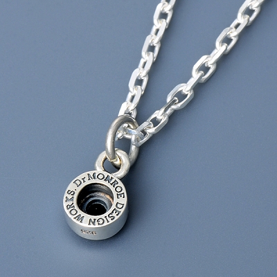 シルバーネックレス