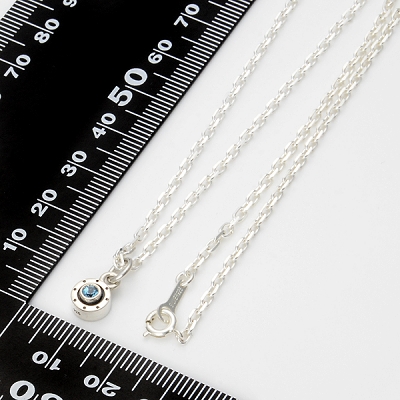 シルバーネックレス