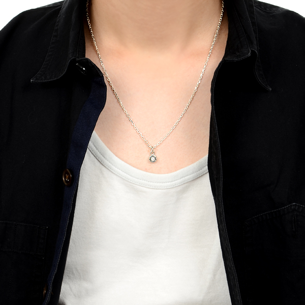 シルバーネックレス