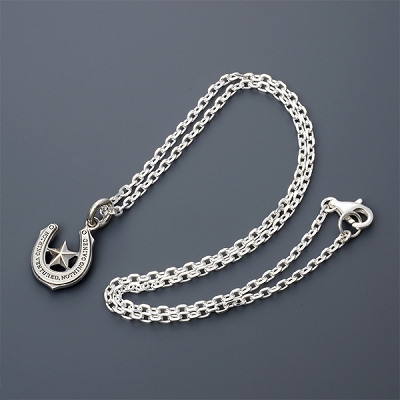 シルバーネックレス