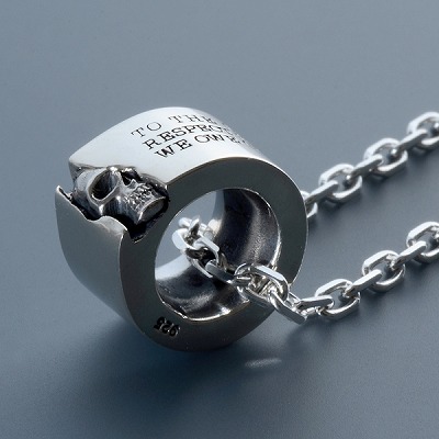 シルバーネックレス