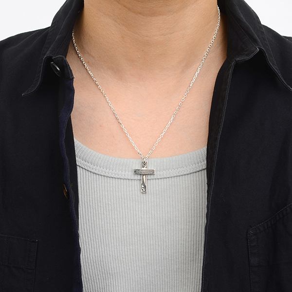 シルバーネックレス