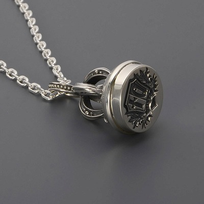 シルバーネックレス